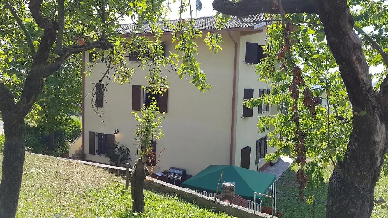 Cherry House B&B Polinago Bed & Breakfast